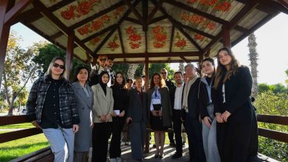 Akdeniz Üniversitesi’nden Muratpaşa Dostluk Parkları’na ziyaret