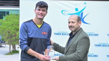 Burdurlu Toprak, tenis milli takımında