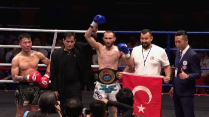 Hong Kong'da Türk zaferi; Abdüssamet Uğurlu kemeri aldı