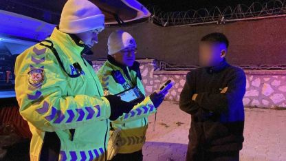 Ehliyetini 2 yıl önce aldığını söyledi, aday sürücü olduğu tespit edilince ehliyeti iptal edildi