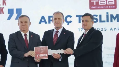 Başkan Seçer: "Bölgemizdeki her olumlu ya da olumsuz gelişme ülkemizi etkiliyor"