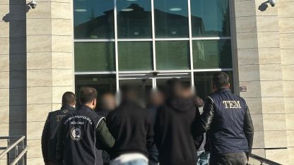 Göçmen kaçakçılığına 2 tutuklama