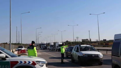 Otoyollarda trafik denetimleri aralıksız sürüyor
