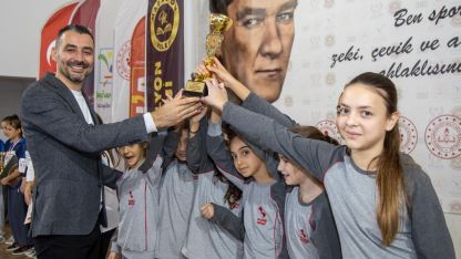 Manavgat'ta Atatürk Kır Koşusu