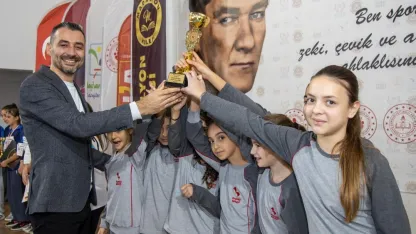 Manavgat'ta Atatürk Kır Koşusu