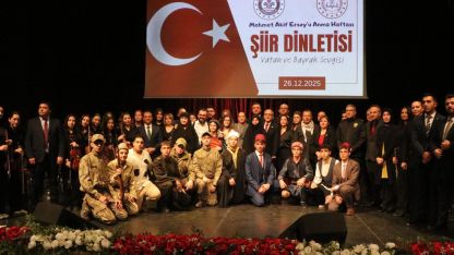 Mehmet Akif şiirleri seslendirildi