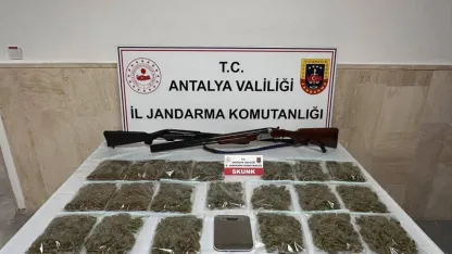 Korkuteli’de uyuşturucu operasyonu: 3 gözaltı
