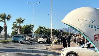 Alanya’da üç tekerlekli motosiklet ile otomobil çarpıştı: 2 ölü, 1 ağır yaralı