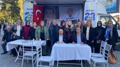 AK Parti Muratpaşa Kadın Kolları saha çalışmalarını sürdürüyor