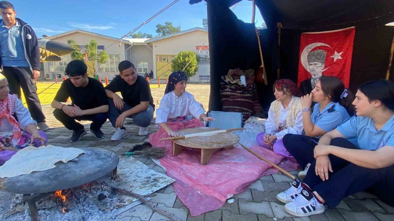 Aksu’da ders zili Yörük Çadırında çaldı