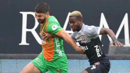 Alanyaspor’dan ilk yarıya moralli veda