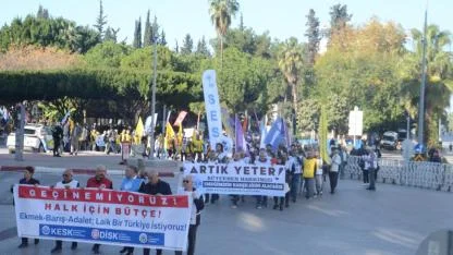 Antalya “Geçinemiyoruz” diye seslendi