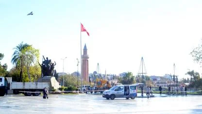 Antalya yılbaşına hazırlanıyor