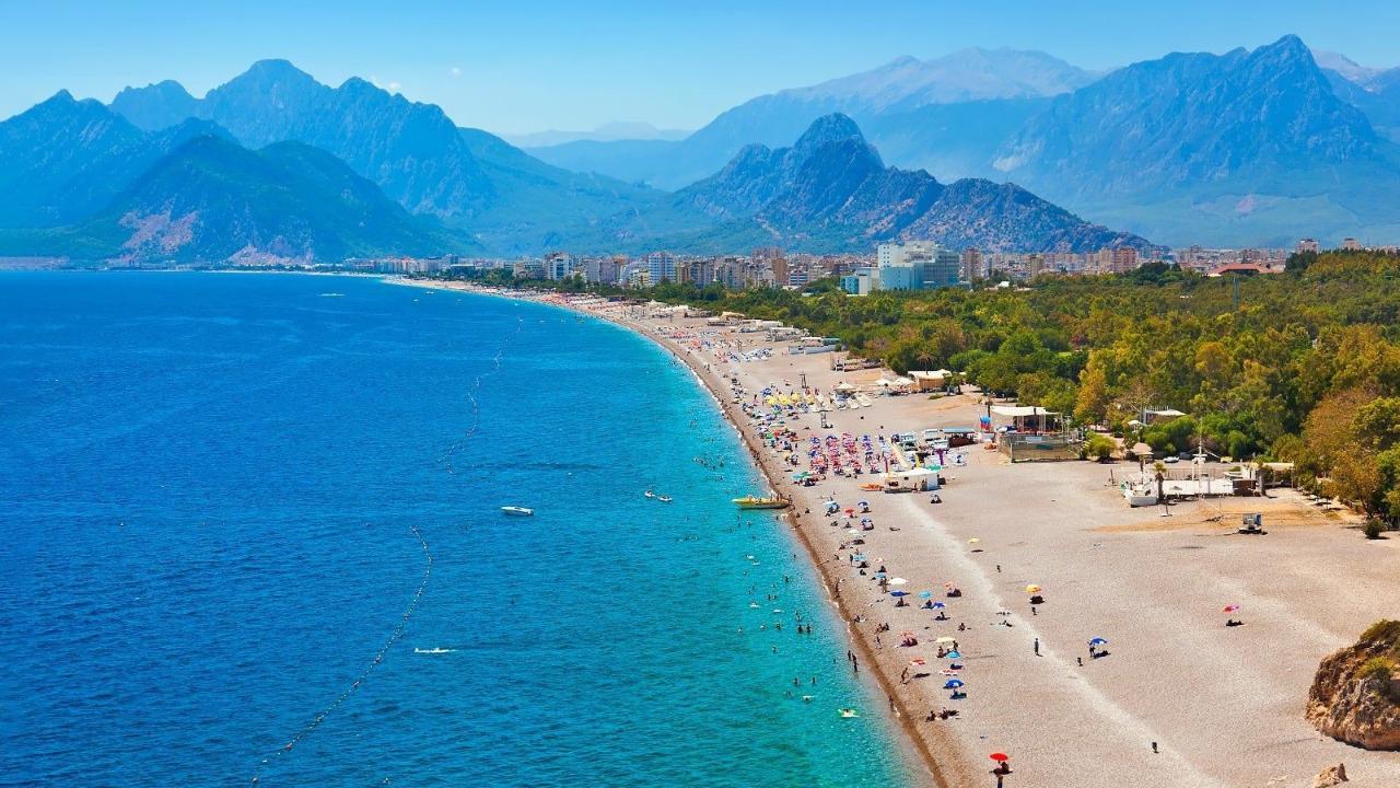 Antalya’da 2025 istikrar arayışıydı ama reel sektör zorlandı
