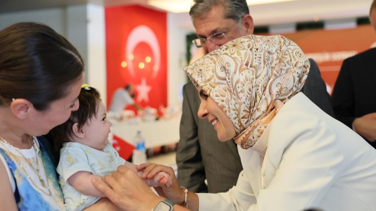 Aralık ayı doğum yardımı ödemeleri hesaplara yatırıldı