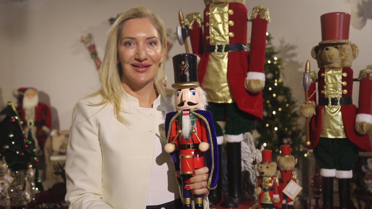 Büyük boy figürler, yılbaşı dekorasyonunda yeni gözde