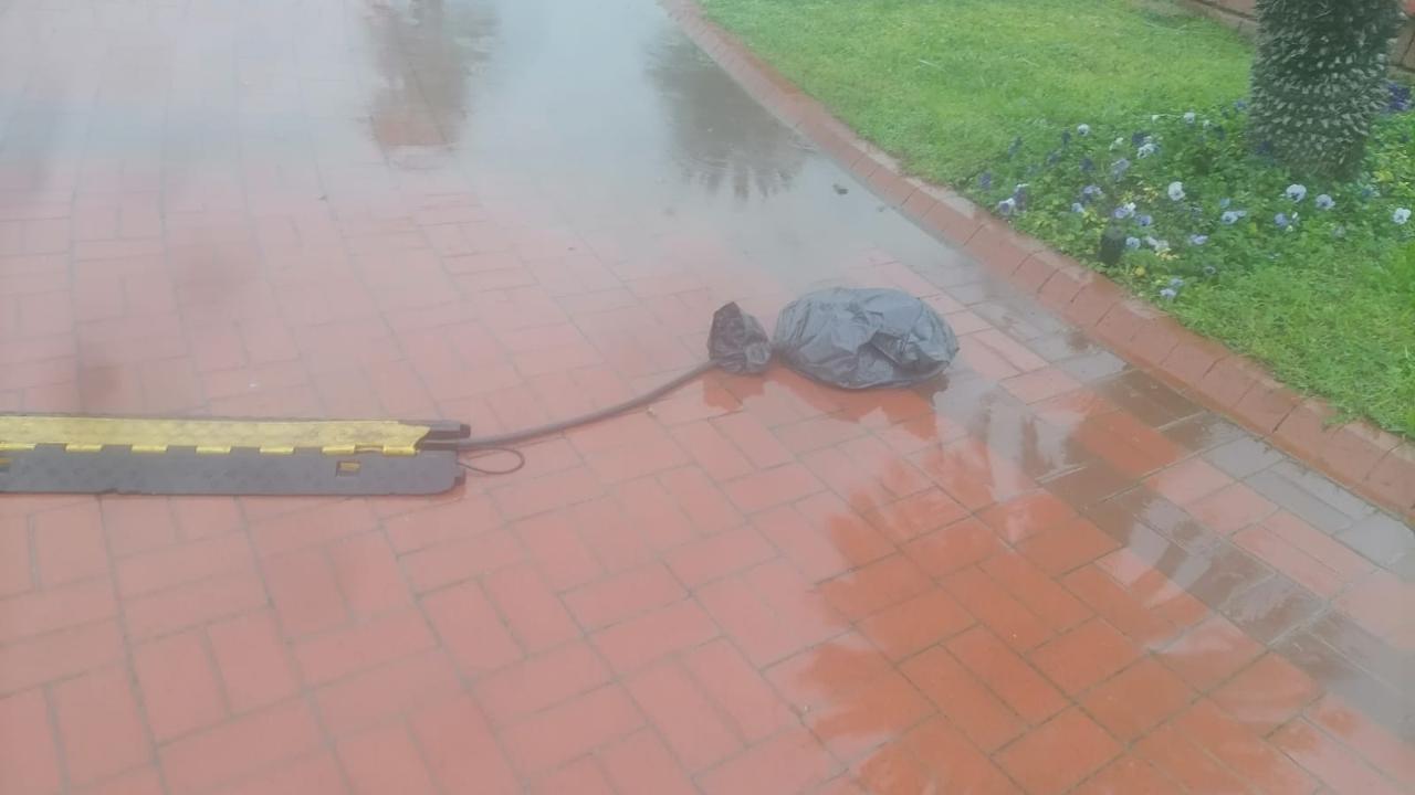 Elektriğe poşetli önlem