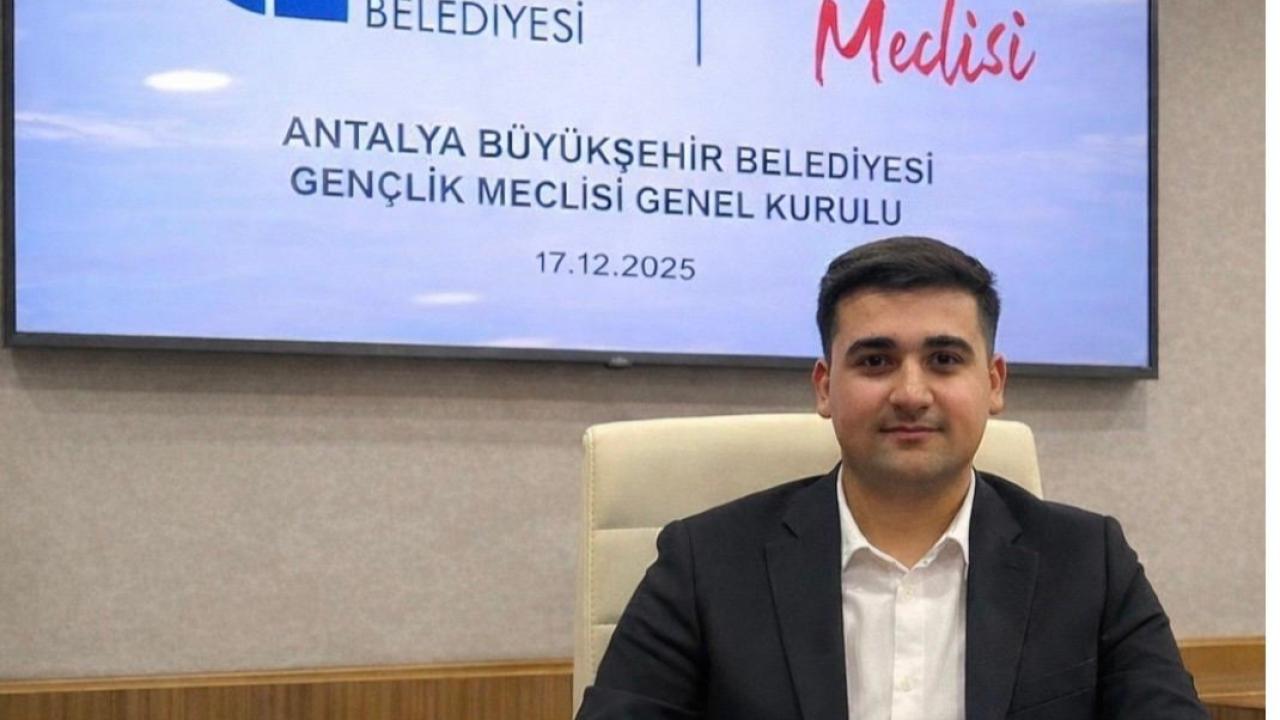 En genç gençlik meclisi üyesi