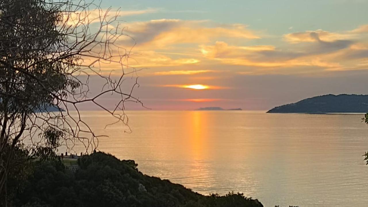 Kaş&#039;ta yaz aylarını aratmayacak hafta sonu!