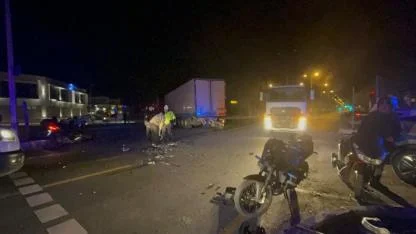 Menteşe'de motosiklet tıra çarptı: 1 ölü