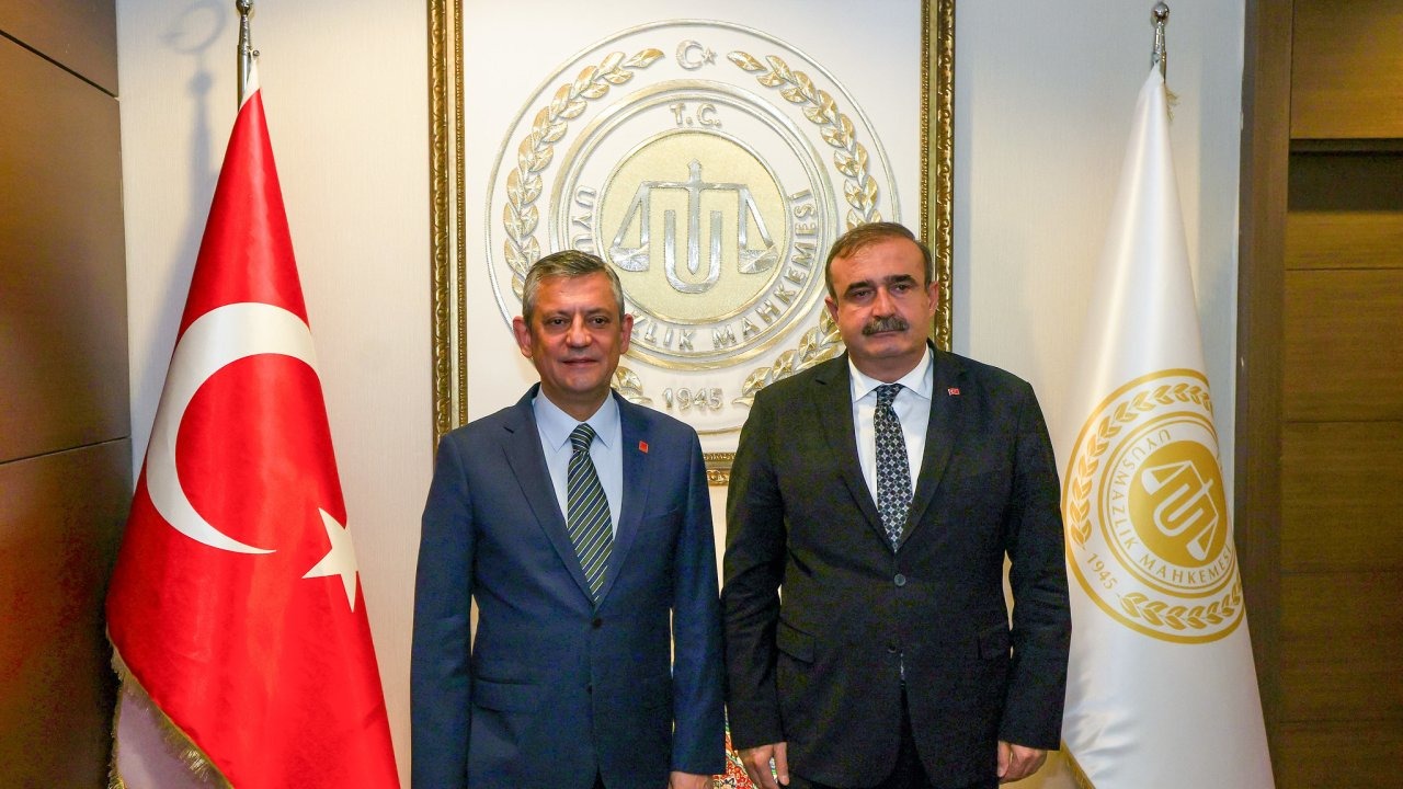 Özgür Özel&#039;den, Uyuşmazlık Mahkemesi Başkanı Güleç&#039;e ziyaret