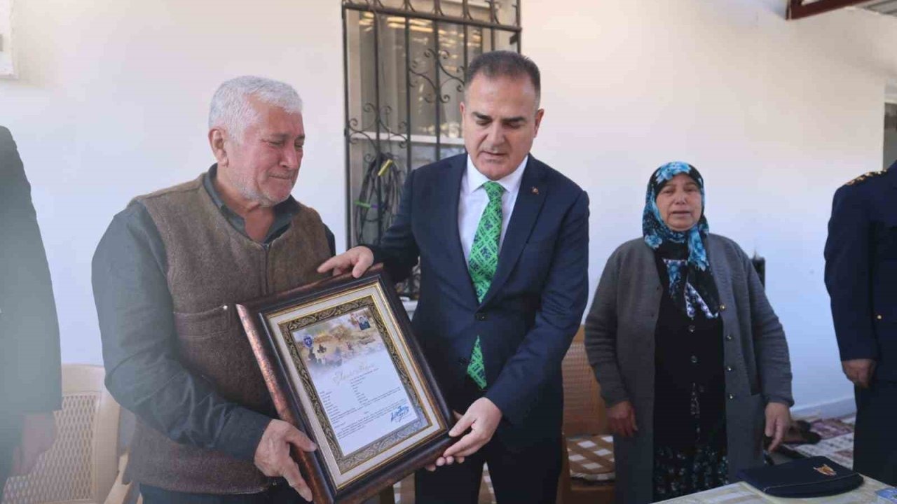 Şehit Kuran’ın ailesine şehadet belgesi verildi