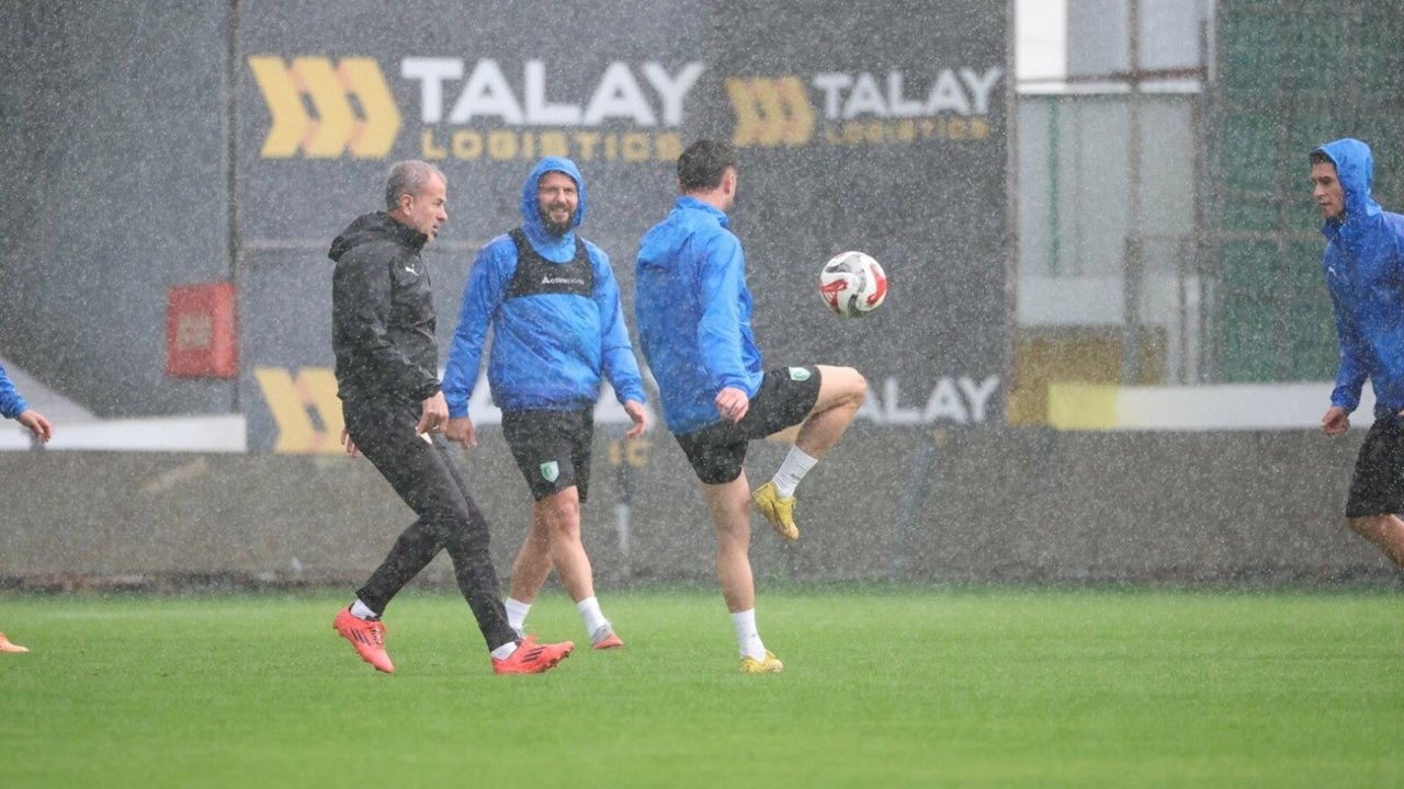 Sipay Bodrum FK, Bandırma deplasmanında zirve takibini sürdürmek istiyor