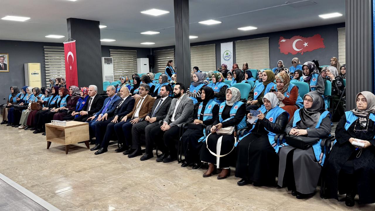 TDV, Antalya&#039;da &quot;Gönüllü Motivasyon Kampı&quot; düzenledi