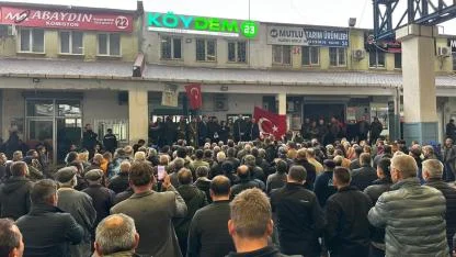 Türkiye Tarımı Çok Ciddi Bir Krizden Geçiyor