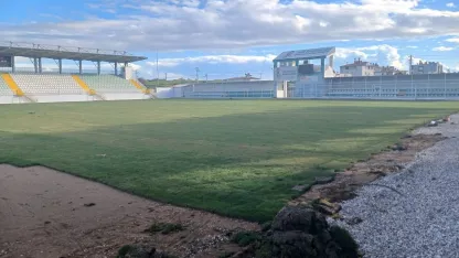 İlk yarı bitti, stadyumda çalışmalar bitmedi