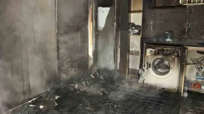 Alanya’da apartman dairesinde yangın korkuttu