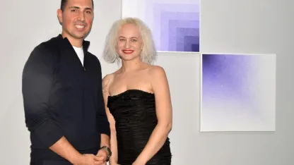 Akademik çalışmalarını sanatseverlerle buluşturdu