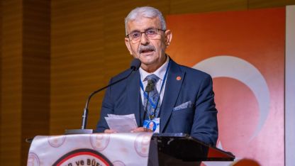 Manavgat Bakkallar Odası'nda Akça yeniden seçildi