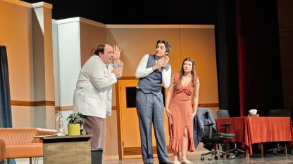 'Kaç Baba Kaç' Kepez sahnesinde