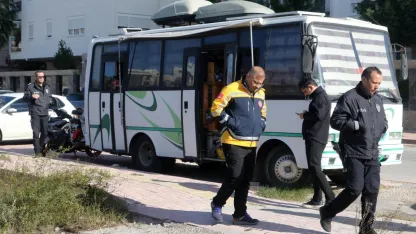 Karavana çevrilen midibüste ölü bulundu