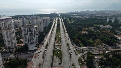 Milyarlık arazi davasında caddeler kapanacak mı?