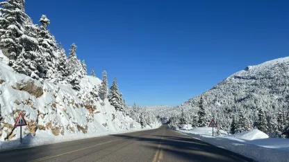 Antalya'nın geçit vermeyen yolunda harika manzaralar
