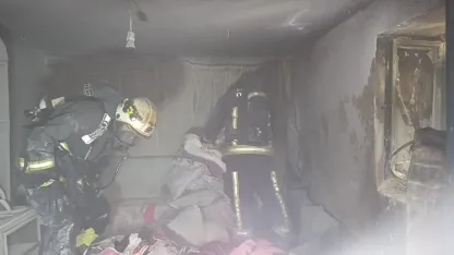 Antalya’da binanın bodrum katı çıkan yangında küle döndü