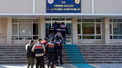 Mersin’de aranan 42 şahıs yakalandı