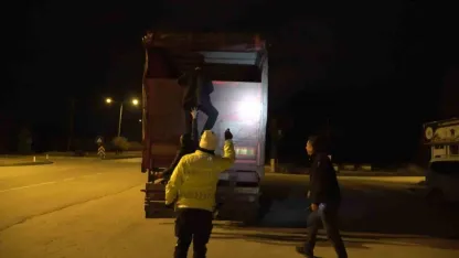 Şap karantinasındaki küpesiz hayvan taşıyan besiciye 400 bin lira ceza