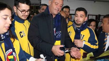 Fenerbahçe Başkanı Saran, Alanya’da kütüphane açılışına katıldı