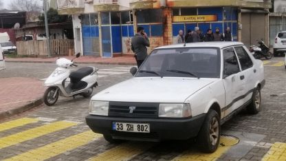 Otomobille motosiklet çarpıştı: 2 yaralı