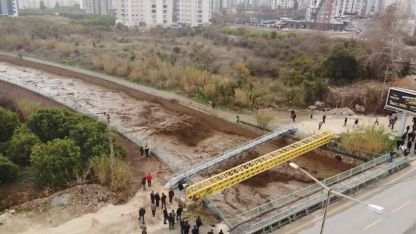 Şiddetli yağış sel ve su taşkınlarına neden oldu
