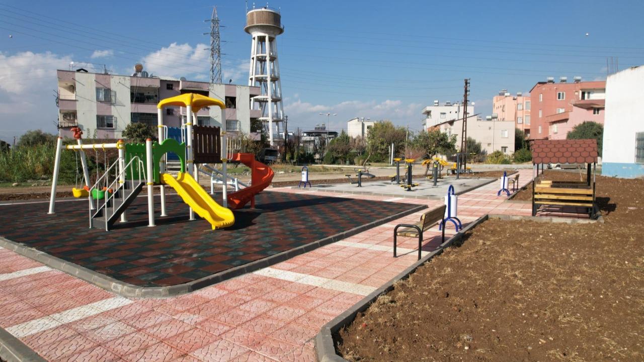 Akdeniz Belediyesi 6 parkı baştan sona yeniledi