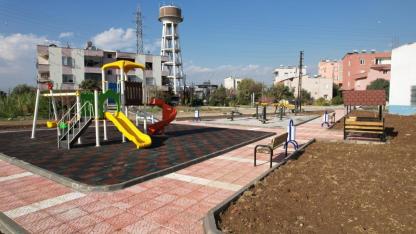 Akdeniz Belediyesi 6 parkı baştan sona yeniledi