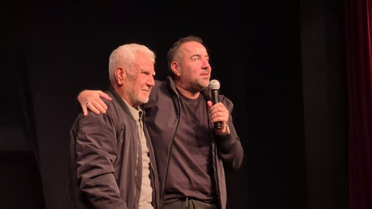 Aksona Mehmet’in belgesel gösterimine Ata Demirer de katıldı