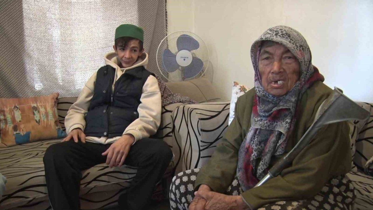 Ananesini arkadaşına bırakıp ortadan kayboldu