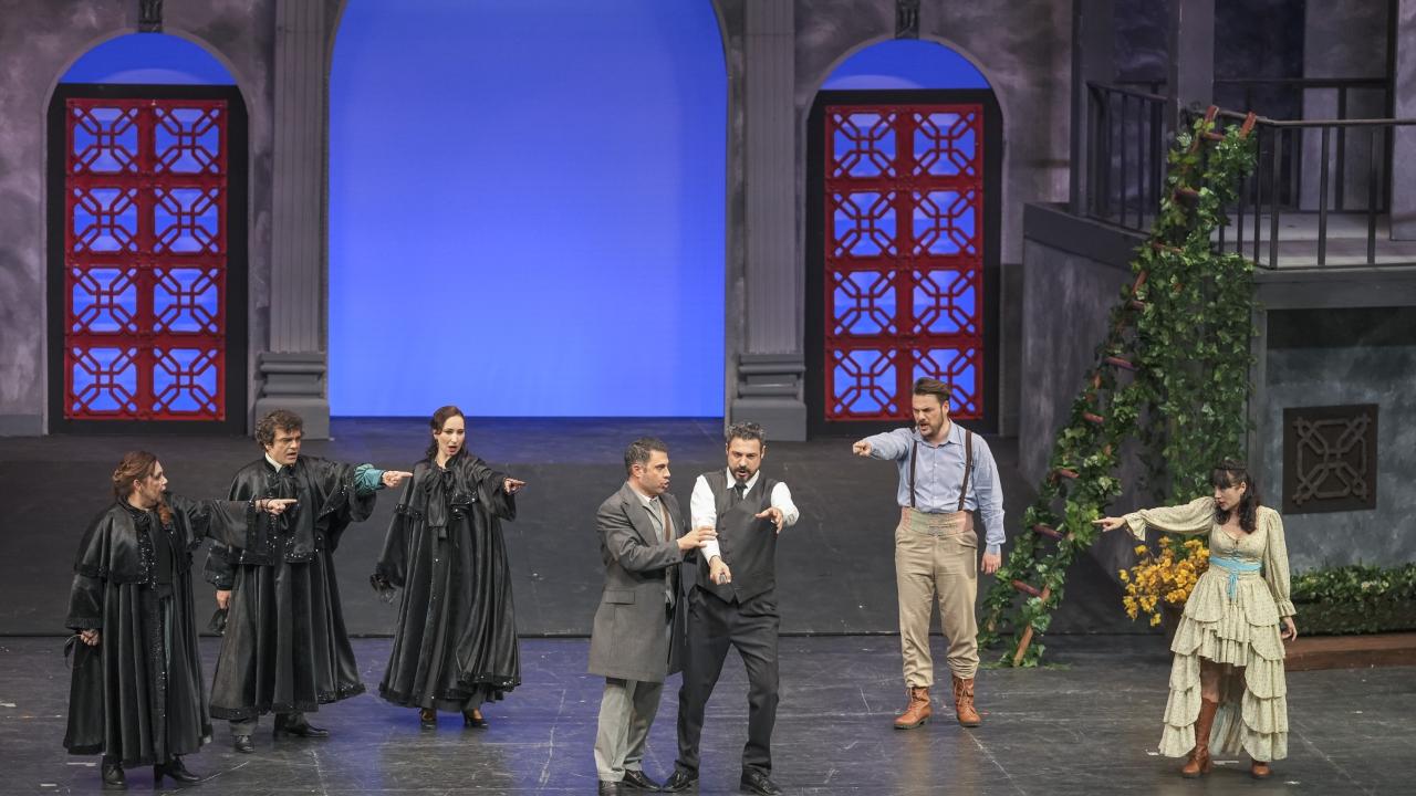 Antalya DOB, yılın ilk perdesini "Don Giovanni" ile açtı