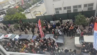 CHP’den TÜİK önünde asgari ücret tepkisi!