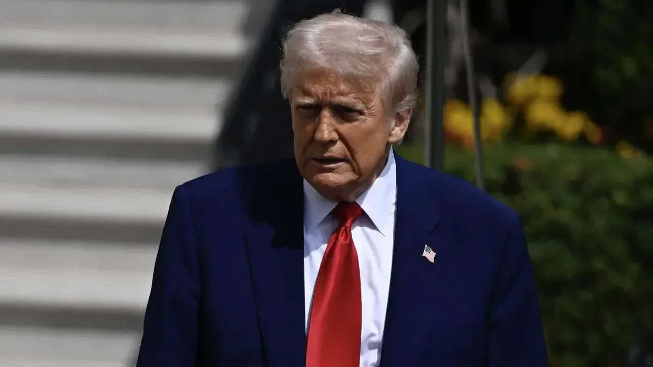 Donald Trump'tan İran'daki protestoculara destek!